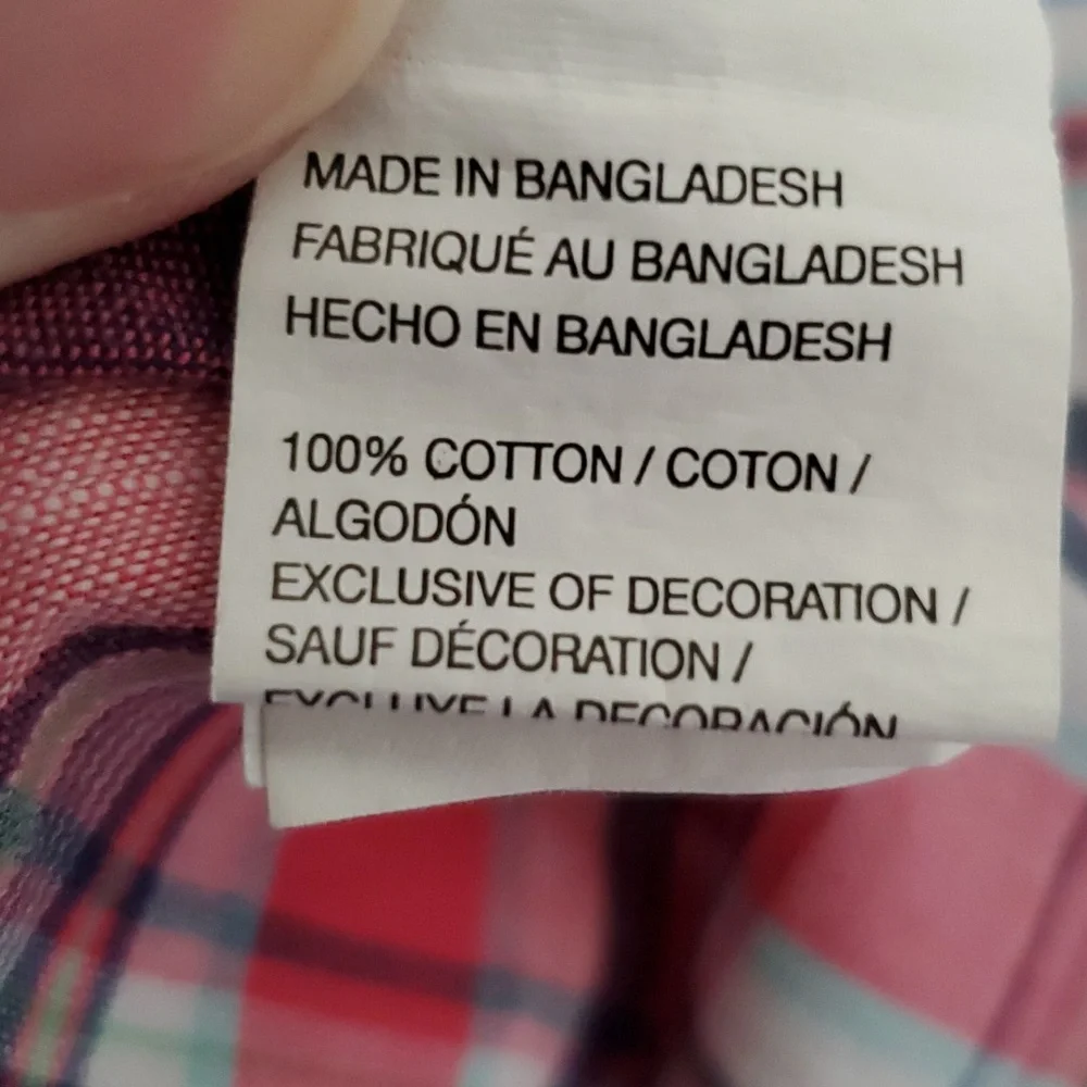 IZOD plaid short sleeve shirt. - Picture 8 of 10